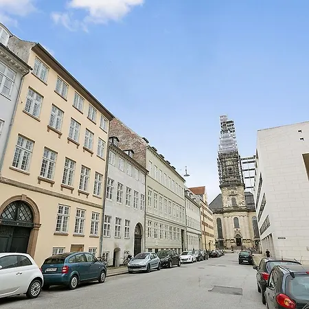 Strandgade Lägenhet *